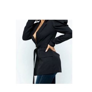 Women’s puffy sleeve dress black jacket